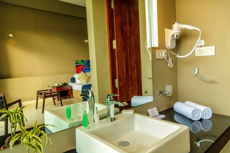 Deluxe Double Suite