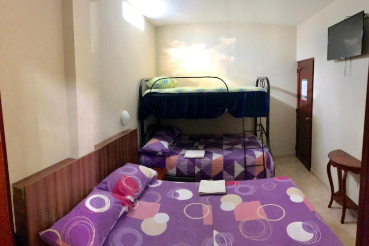 Standard Triple room