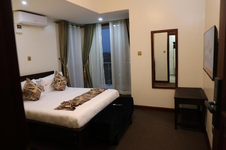 Deluxe Double room with balcony and with city view