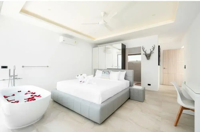 Luxury 5 Bedroom Modern Villa - KBR17
