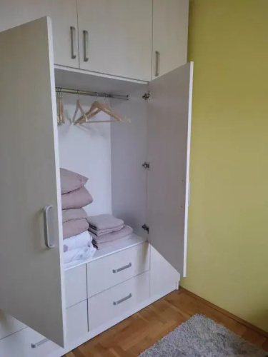 Beige Nest