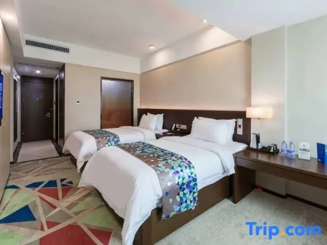 Standard Twin Family room