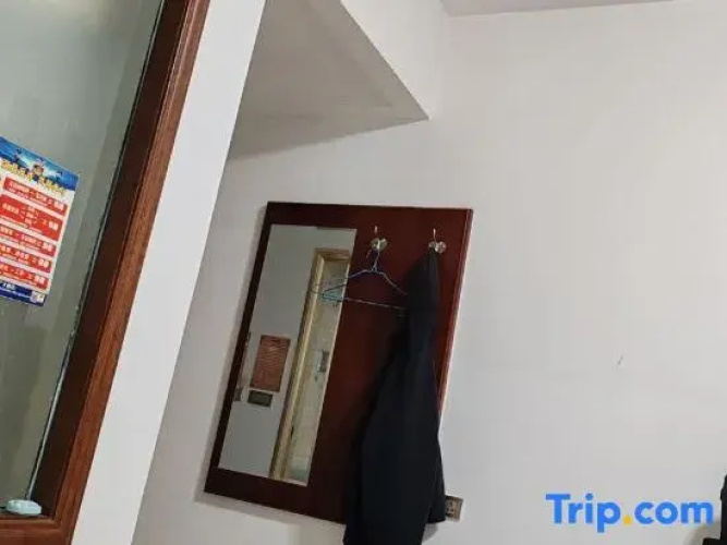 Wenxian Limin Hotel