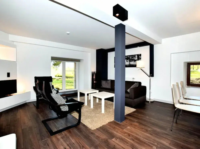 Chic Mansion in Robertville
