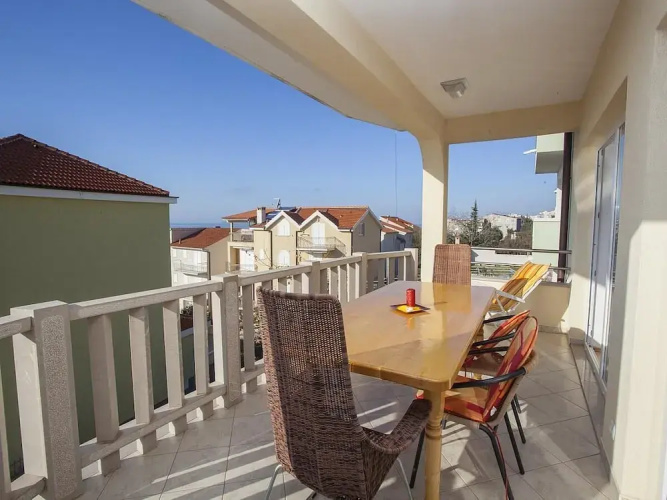 Apartment Almera N6