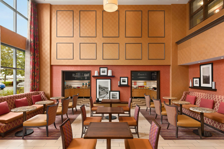 Hampton Inn & Suites by Hilton Langley-Surrey photo 27