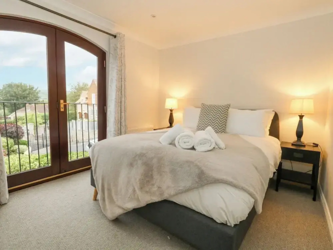Sunningdale Rise