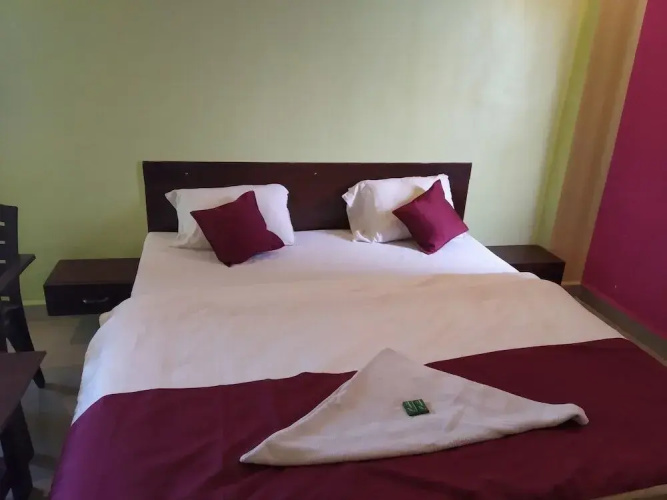 Hotel Savali Lodging