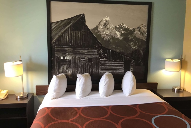 Guest rooms