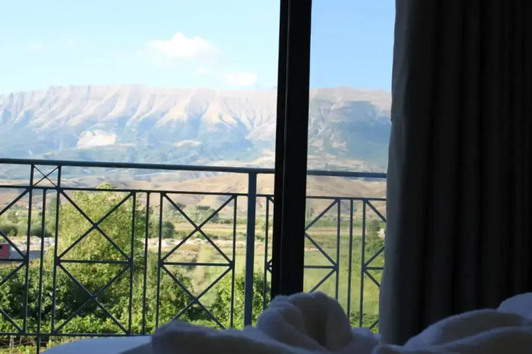 Hotel Mondo