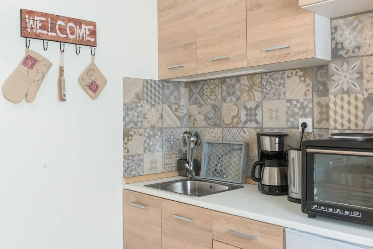 Syntagma Budget Studio