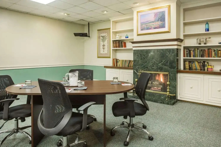 Ramada by Wyndham & Suites Warner Robins