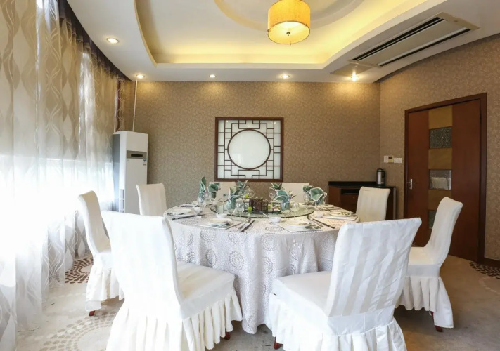 Suzhou Xinhu Hotel