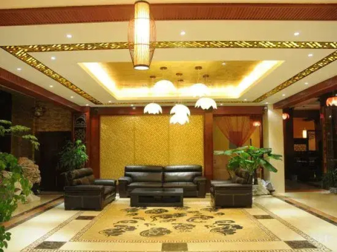 Mount Emei Peace Hotel