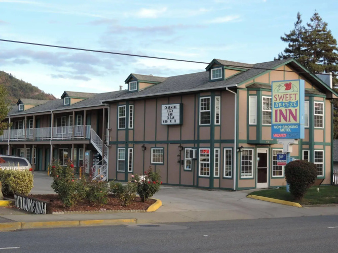 Sweet Breeze Inn