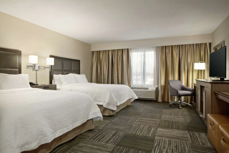 Hampton Inn & Suites Minooka