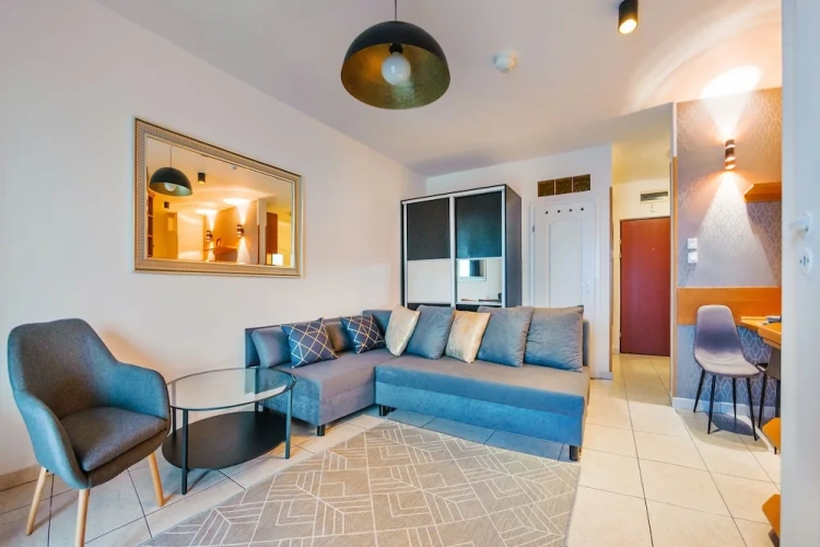 Apartment with balcony