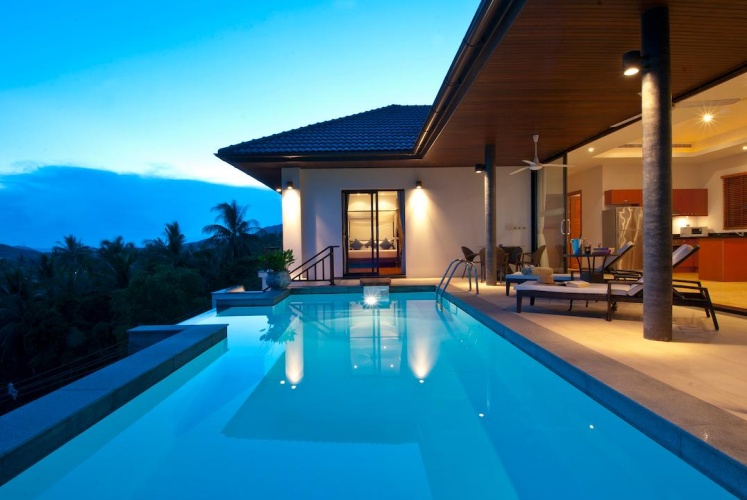 3 Bedrooms Villa
