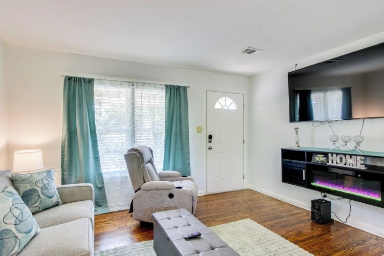 3 Bedrooms Cottage