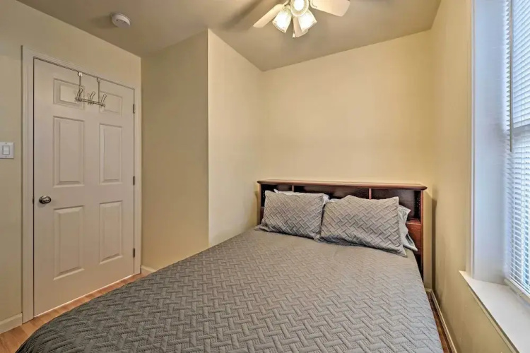 Charming Cottage - Steps to Point Pleasant Beach!