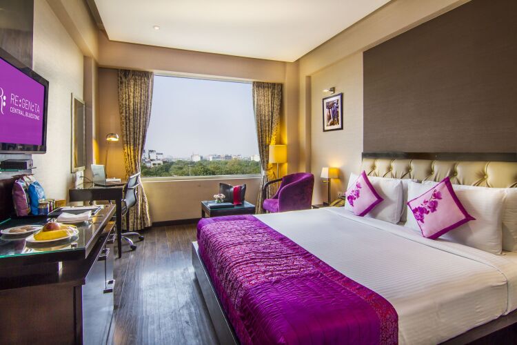 Central Blue Stone Over view