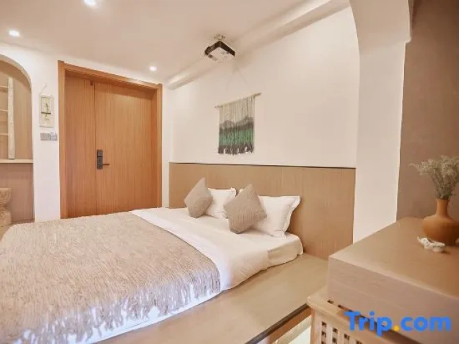 Standard Triple Family room