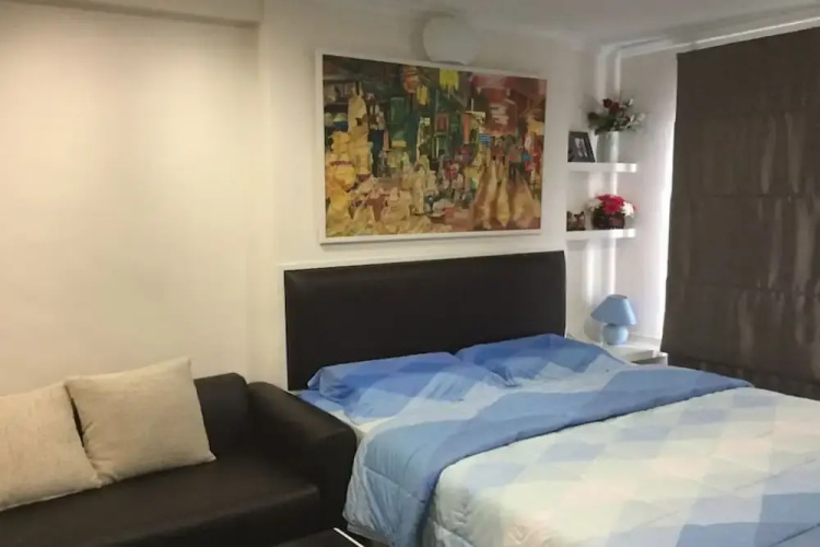 New York Condo by Renvio