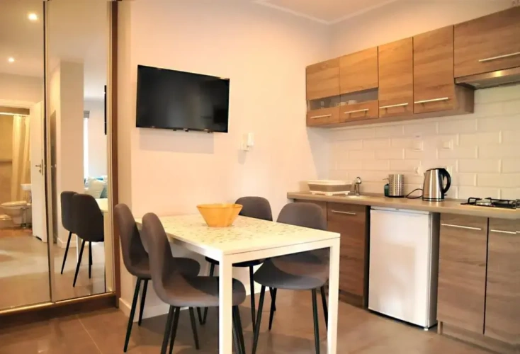 2 Bedrooms Double Suite