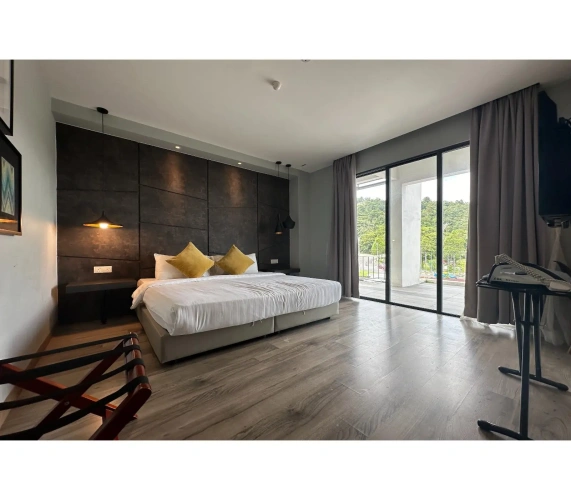 Deluxe Double room with balcony