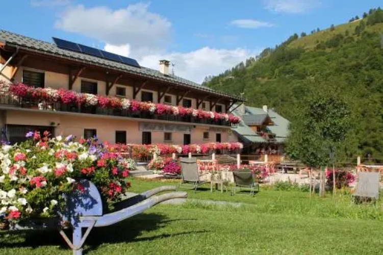Hôtel du Crêt Rond - Logis