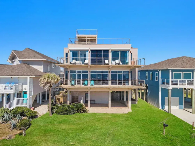 Oceanfront Experience by Ryson Vacation Rentals