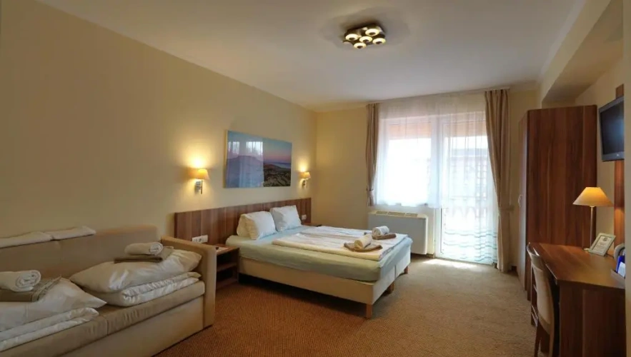 Standard Quadruple room
