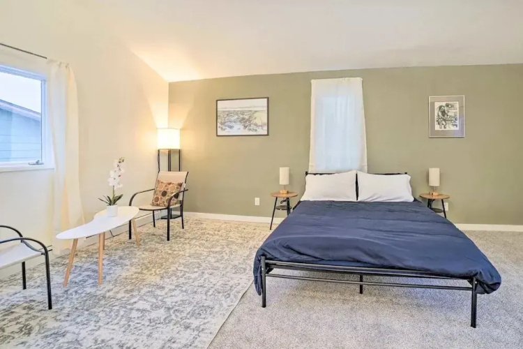 Apartment In Anchorage ~ 1.2 Miles from Downtown 2 Bedroom Apts by RedAwning
