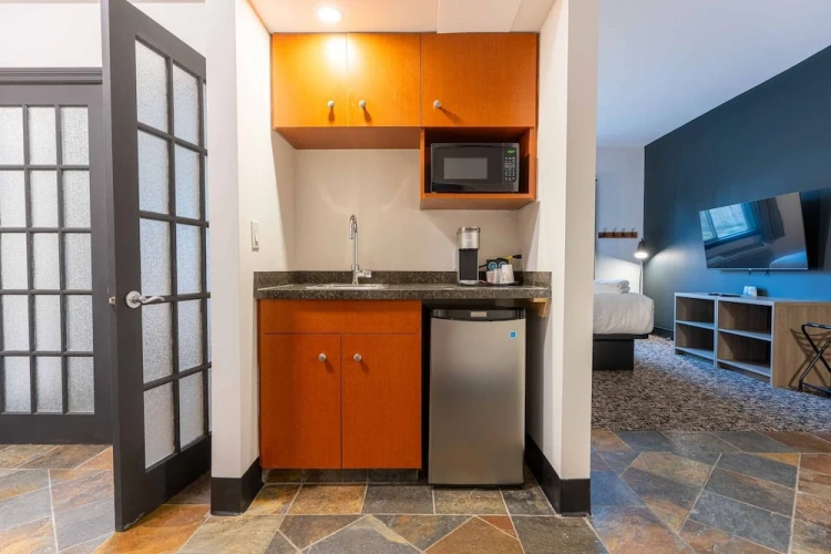 Double Suite
