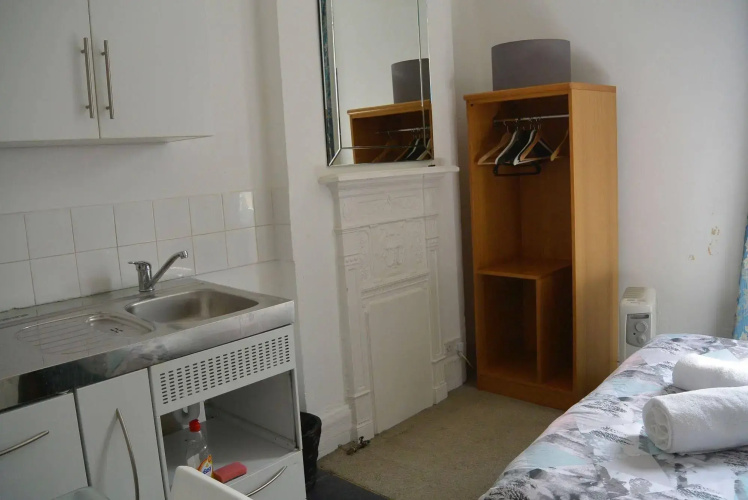 Hostel 7