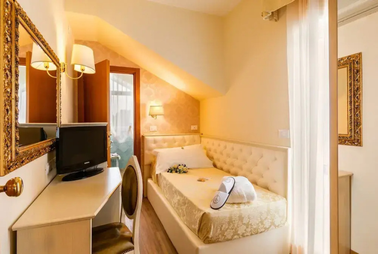 Hotel Mazzanti