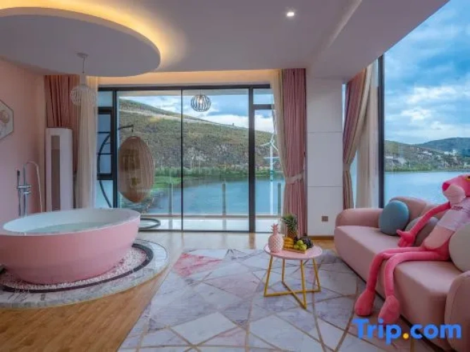 Standard Twin room with ocean view