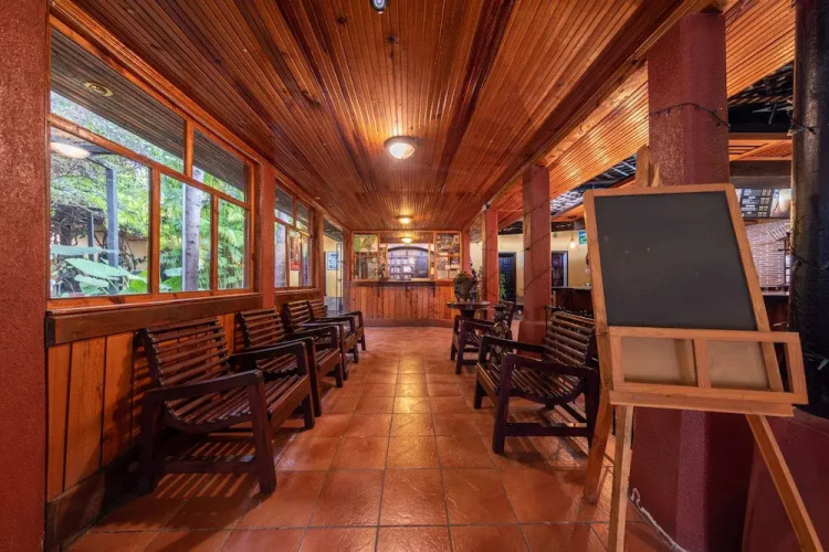 Hotel Zaculeu