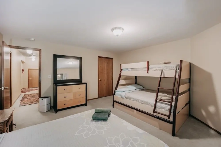 Guest rooms