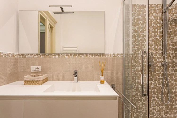 Restayled Chic Apartement