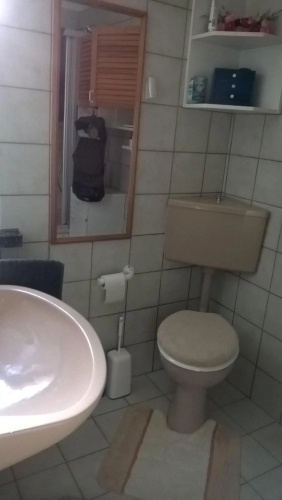 Gemütl. Ferienwohnung und Privatzimmer