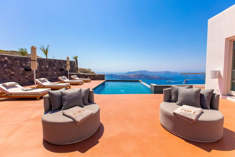 Islet Santorini