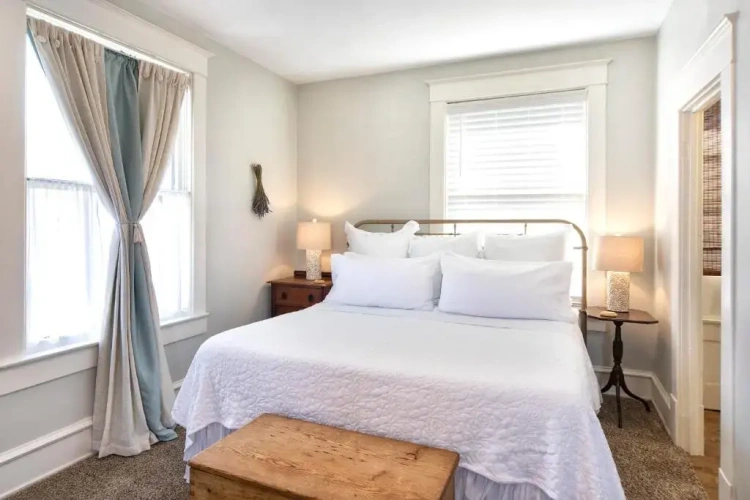 Standard room with balcony