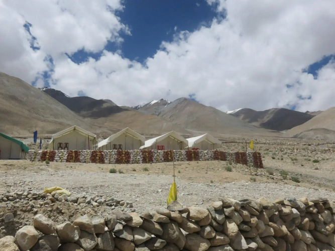 Camp BlueWaters - Pangong