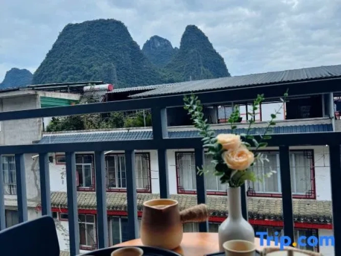 Shijianli Homestay (Xingping Ancient Town)