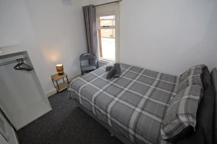 Ravenhill Townhouse city centre access