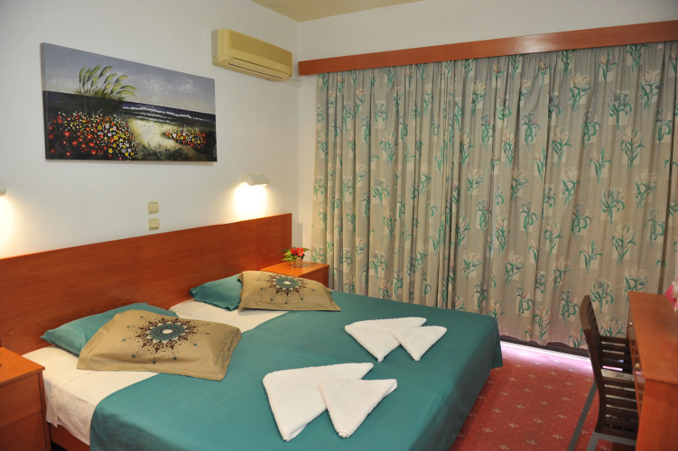 Hotel Heleni Beach