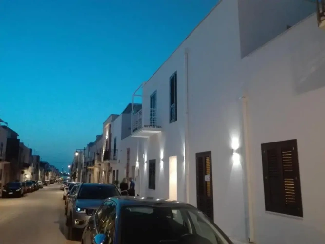 Standard Double room with street view