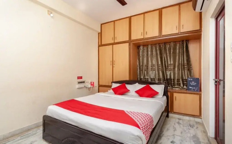 SS Guest House