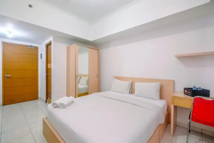 Nice and Comfort Studio at Margonda Residence 2 Apartment